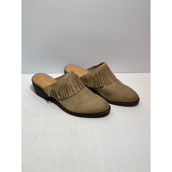 Ariat Unbridled Women's Shirley Fringe Mules - Sand, US 10 B / EUR 41.5 / UK 7.5 - Picture 4 of 9